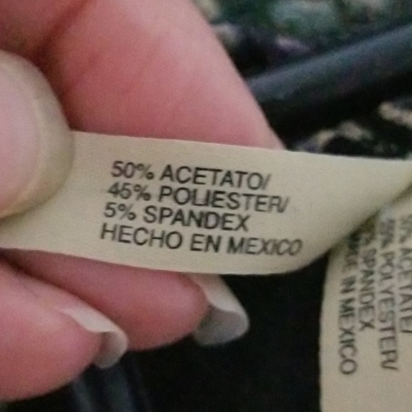 White Stag size medium top - Picture 3 of 4